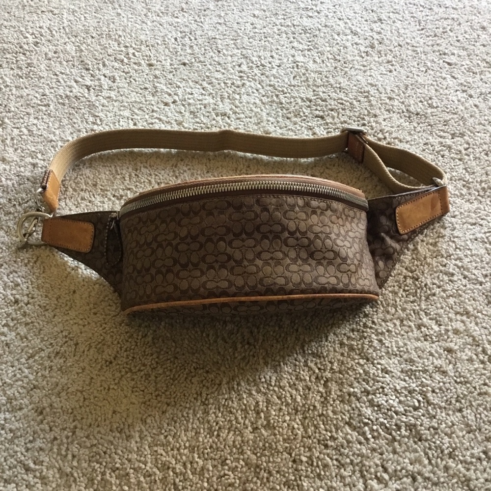 Coach vintage brown signature jacquard canvas funny belt bag